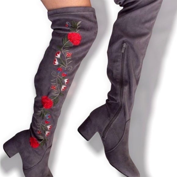 🛑🆕Embroidered Vegan Suede Over-the-Knee Boot - Picture 4 of 6